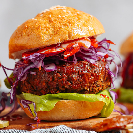 BBQ VEGAN BURGER